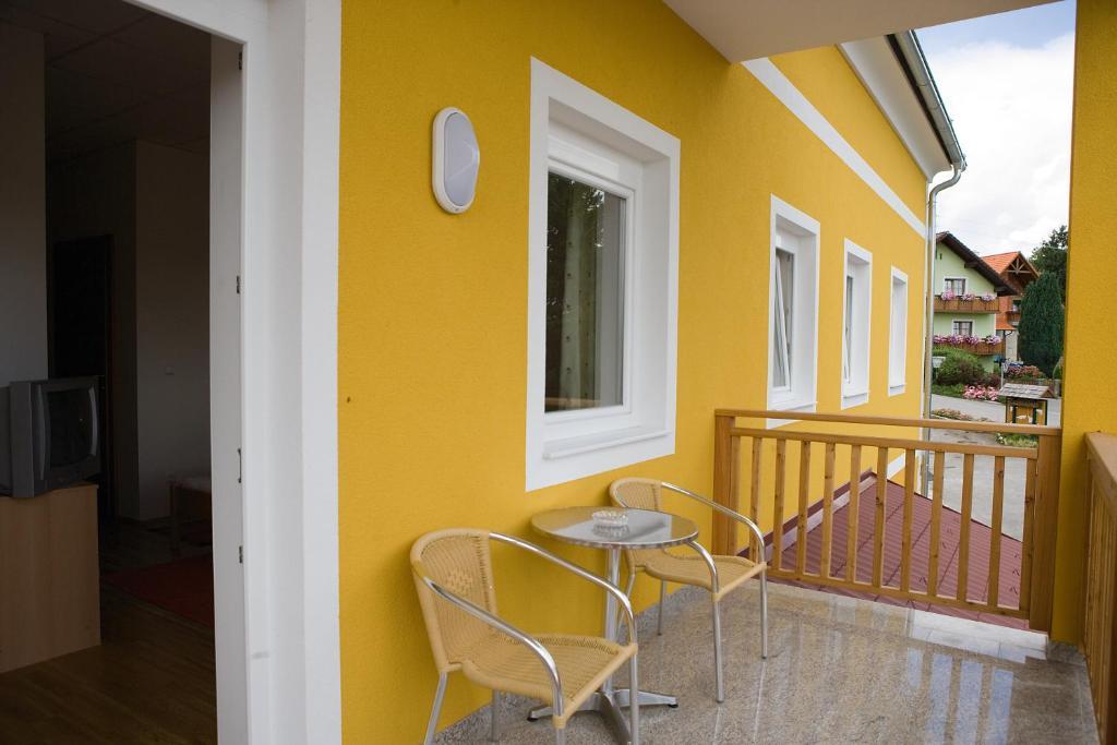 Dorfwirt Hotel Sankt Marein bei Graz Exterior photo